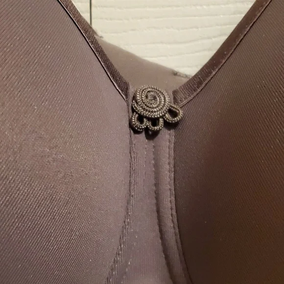 Amoena Mara Bra 40B - Picture 3 of 7